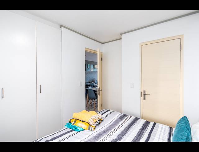 2 BEDROOM APARTMENT TO LET IN MILNERTON CENTRAL